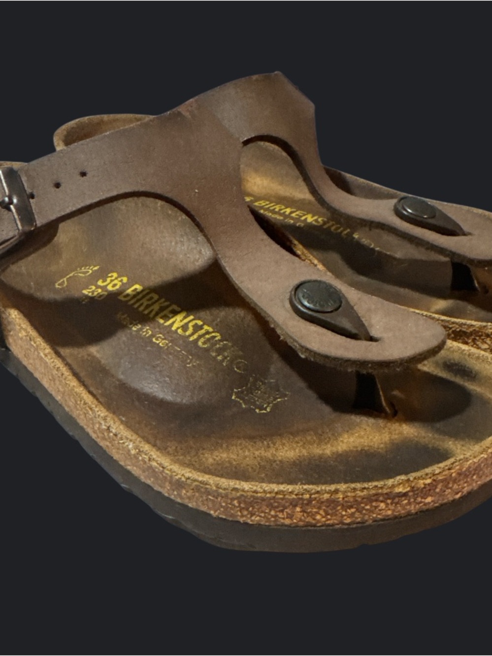 Birkenstock Birkenstock Gizeh Women’s 36 US 5 Brown Suede Thong Sandals